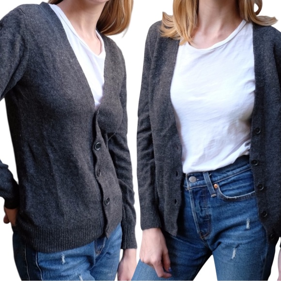 UNIQLO Charcoal Grey Long Sleeve V Neck Button Up Knit Cardigan Sweater - Small - Picture 6 of 16